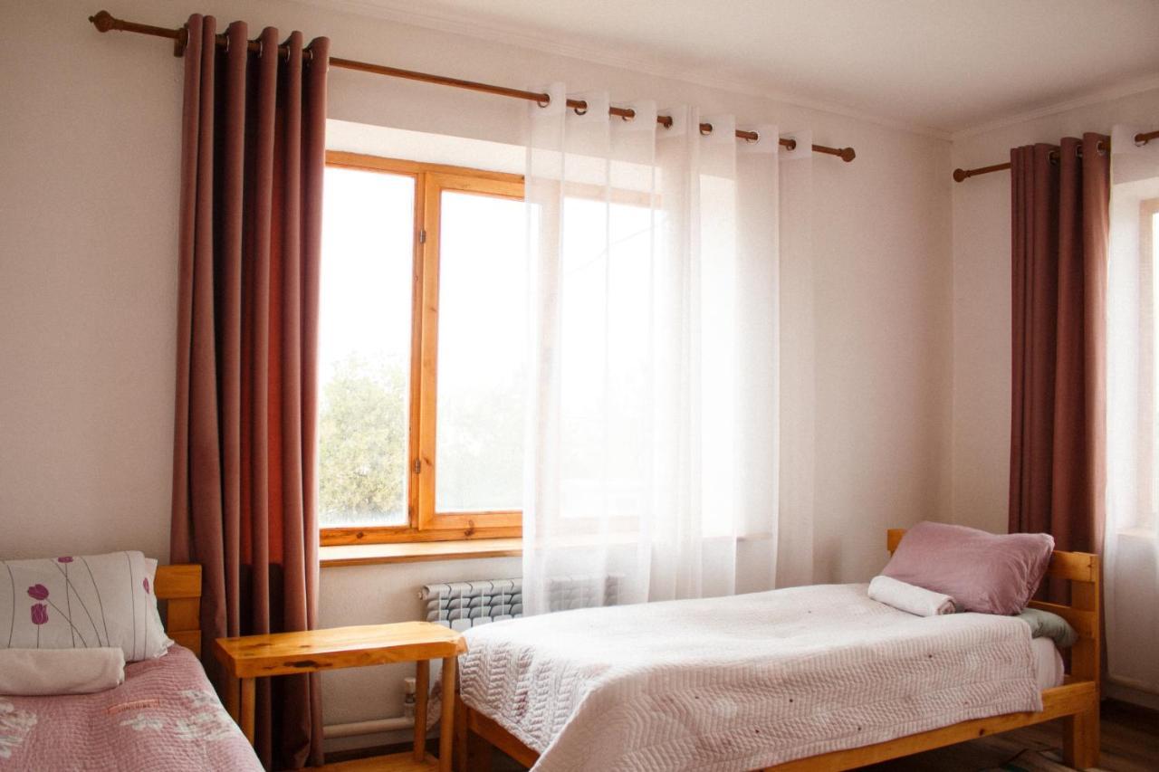 Guest House Altyn Oimok Bokonbayevo Extérieur photo
